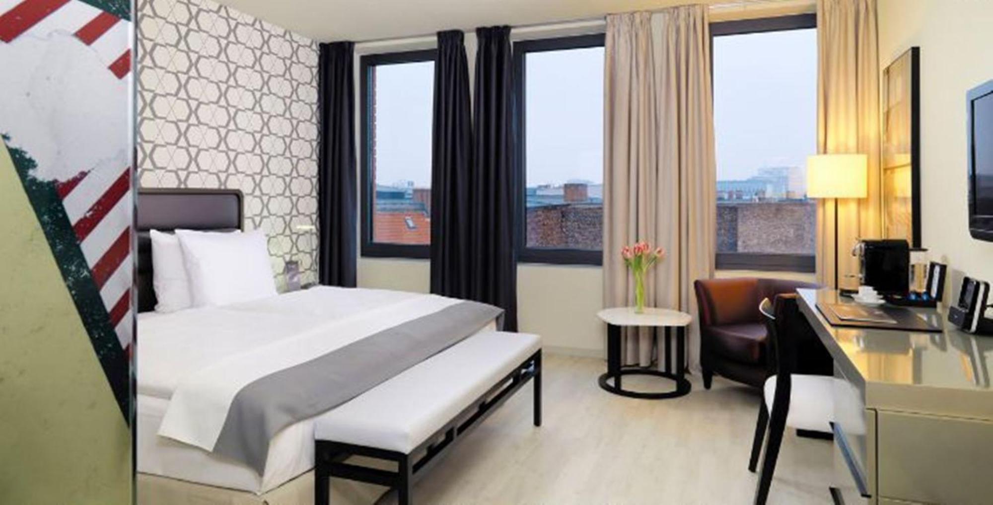 Отель H10 Berlin Ku'Damm Экстерьер фото